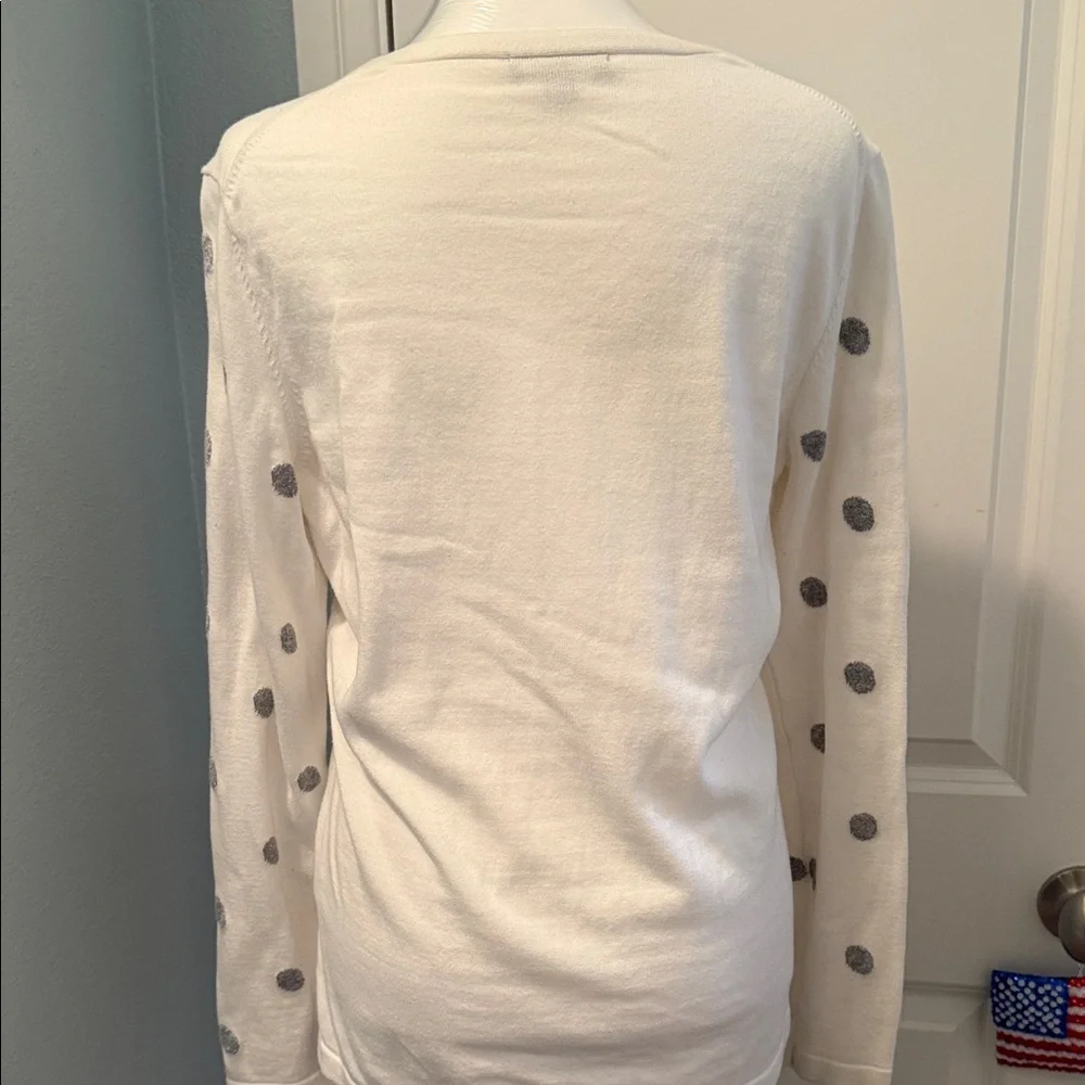 Tommy Hilfiger White and Gray Polka Dot V-Neck Top - Picture 5 of 8